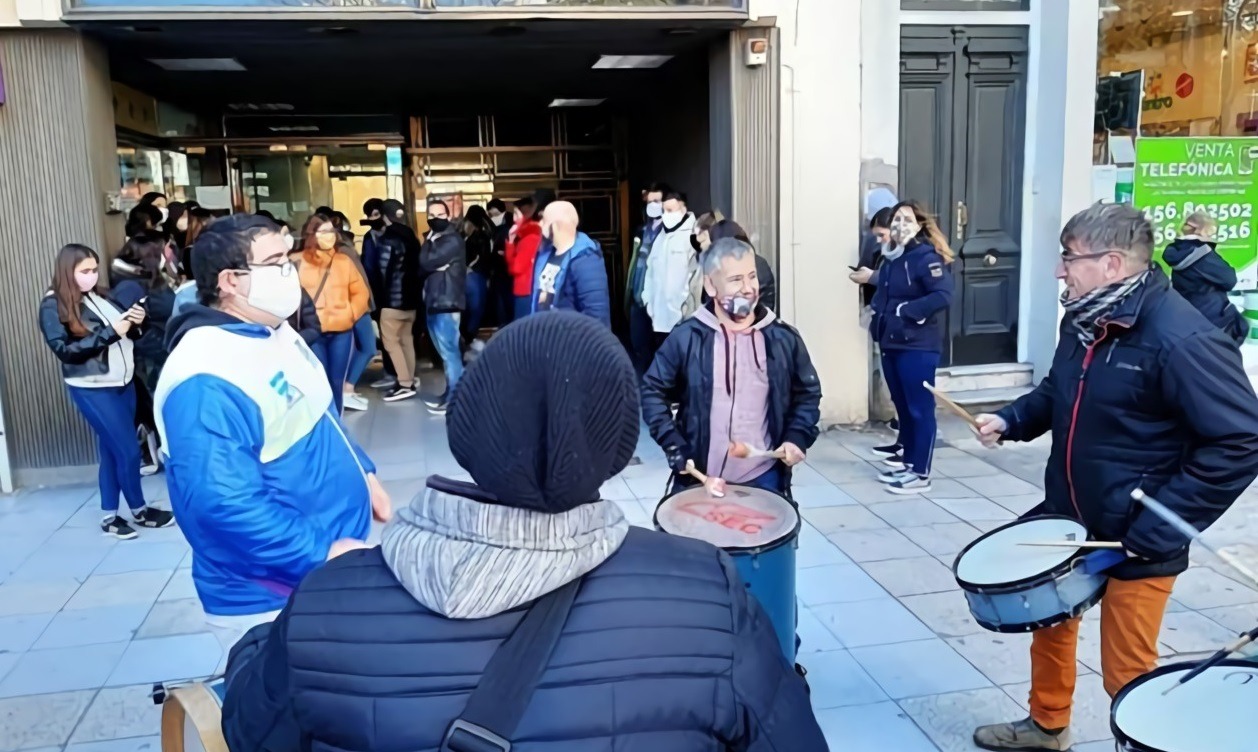 Denuncian a call center marplatense que recibe llamadas del 147 por no cumplir el protocolo contra el Covi-19