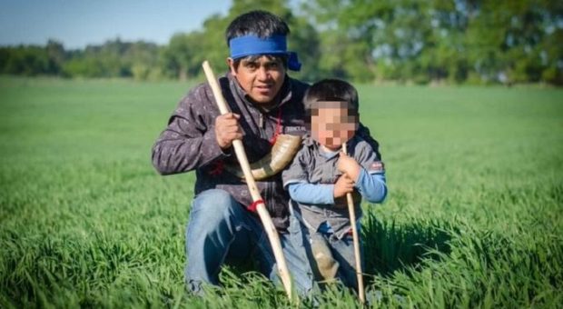 El werken y longko de la comunidad autónoma We Newen de Collipulli, Alejandro Treuquil, fue abatido a tiros por un grupo de encapuchados luego de semanas denunciando una represión inusitada por parte de efectivos policiales. Foto: Archivo.