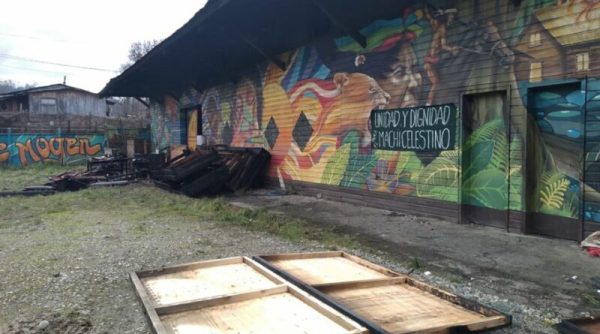 Nación Mapuche. Solidaridad de Asociación Futa Koyagtun Coz Coz Mapu por incendio sufrido en espacio Trafkintuwe de Panguipulli