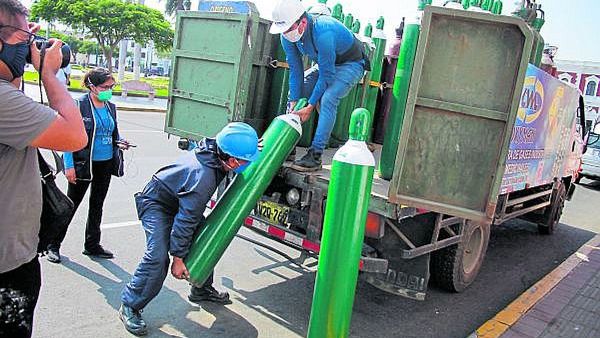 Perú. Se mueren por falta de oxígeno. Urge plan de abastecimiento