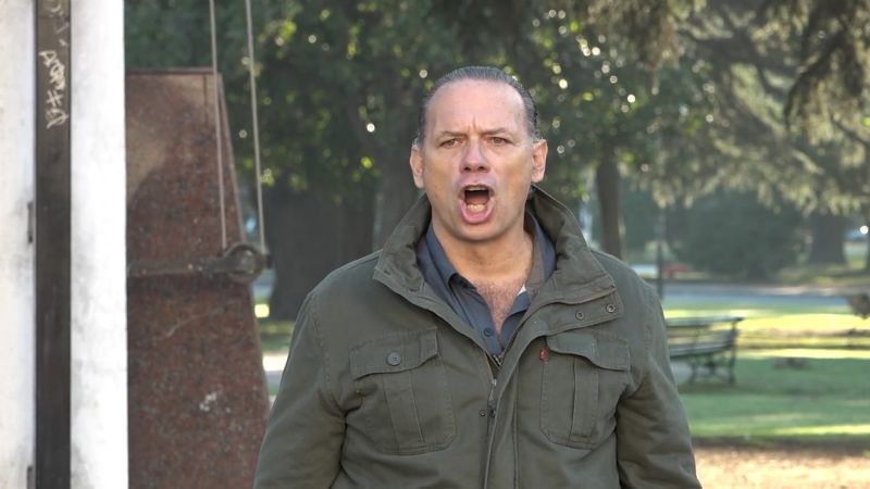 La agresiva irrupci&oacute;n de Sergio Berni en un operativo policial sobre Puente La Noria