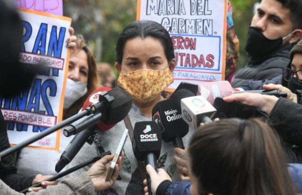 Paraguay. La madre de una de las niñas argentinas asesinadas encabezó protesta en Posadas, Misiones (video)