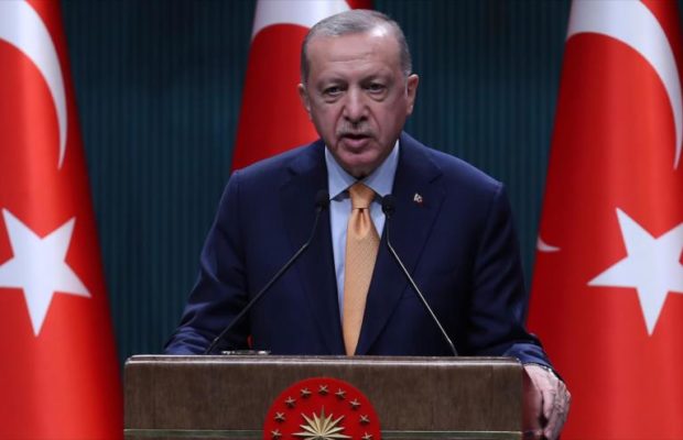 Turquía. Plantea a Rusia “negociación a cuatro” sobre Nagorno Karabaj