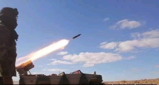 Sáhara Occidental. El Ejército Saharaui lanza violentos ataques contra posiciones marroquíes en Smara, Farsia y Mahbes / Parte de guerra Nº25 / Los ataques contra el ejército marroquí en el Sáhara Occidental agudizan el caos en los cuarteles de las FAR