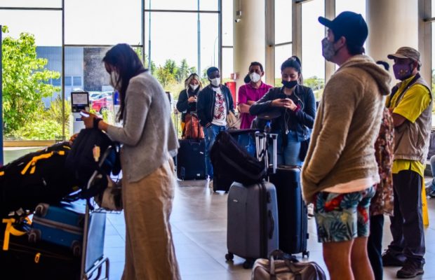 Chile. Hoteles de Tránsito para Viajeros: Negociado Garantizado para Viejos Conocidos de Piñera