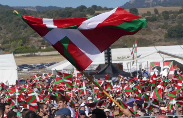 Euskal Herria. Solo un Aberri Eguna (Día de la Patria Vasca)