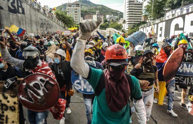 Colombia. Una palabra que crece desde Cali y se expande por todo el país: Resistencia (fotoreportaje)