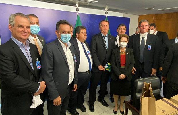 Brasil. «Hipocresía S.A.», o la campaña de gigantes de la agroindustria para recolectar alimentos