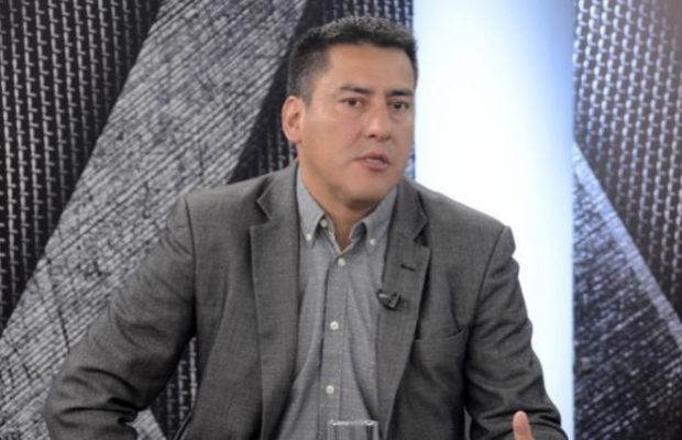 Bolivia. Exministro de Defensa: Varios oficiales de las FFAA se insubordinaron horas antes de la renuncia del presidente Morales