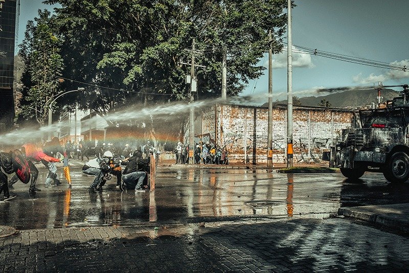 Represi&oacute;n (9)