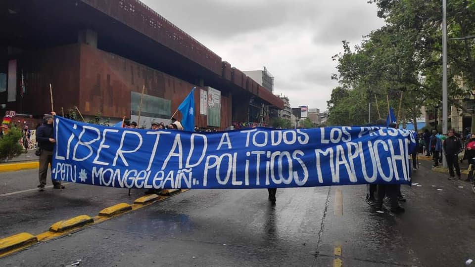 Puede ser una imagen de al aire libre