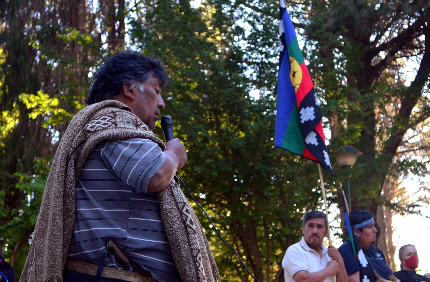 Puede ser una imagen de 4 personas, personas de pie y al aire libre