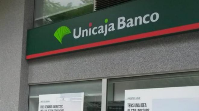 Los sindicatos no aprecian causas económicas que justifiquen el ERE de Unicaja Banco