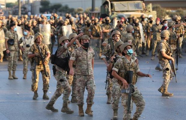 Líbano. Al menos seis muertos y más de 60 heridos por disparos de francotiradores contra manifestantes civiles en Beirut
