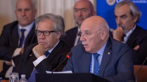 Argentina. Cinosi, la mano derecha de Luis Almagro y acusado de ser agente de la CIA, actúa como un operador clave de Manzur